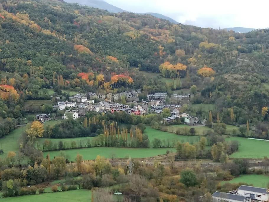La Borda De Sesue Villa Exteriör bild